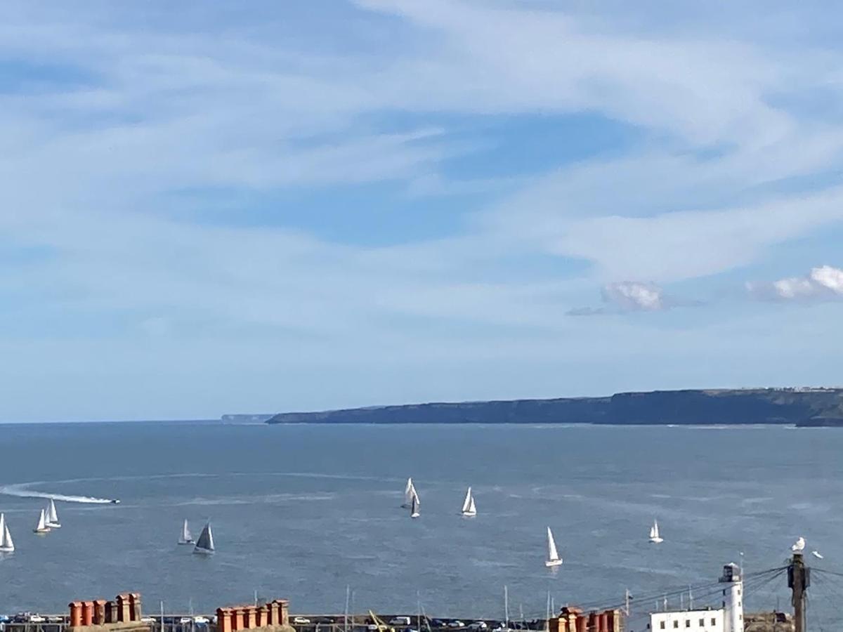 Seascape Scarborough Stunning Seaview Holiday Home Apartment Exteriér fotografie